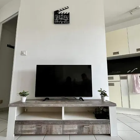 Centre - Ideal Vacance Et Congres Apartmán *